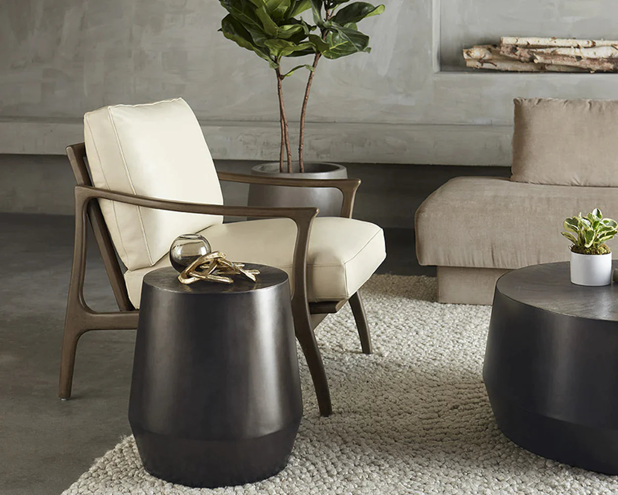 CREED SIDE TABLE