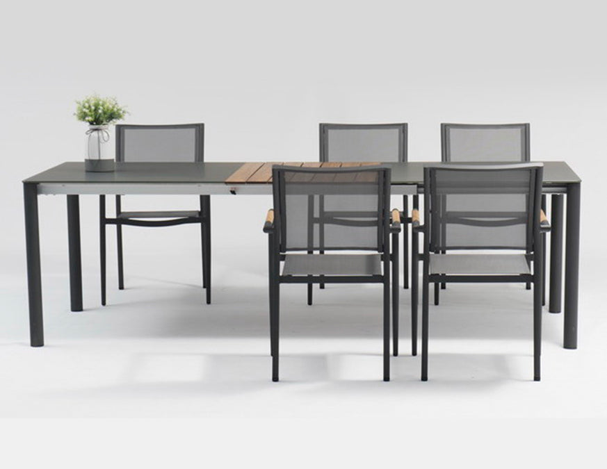 POLO EXTENSION DINING TABLE